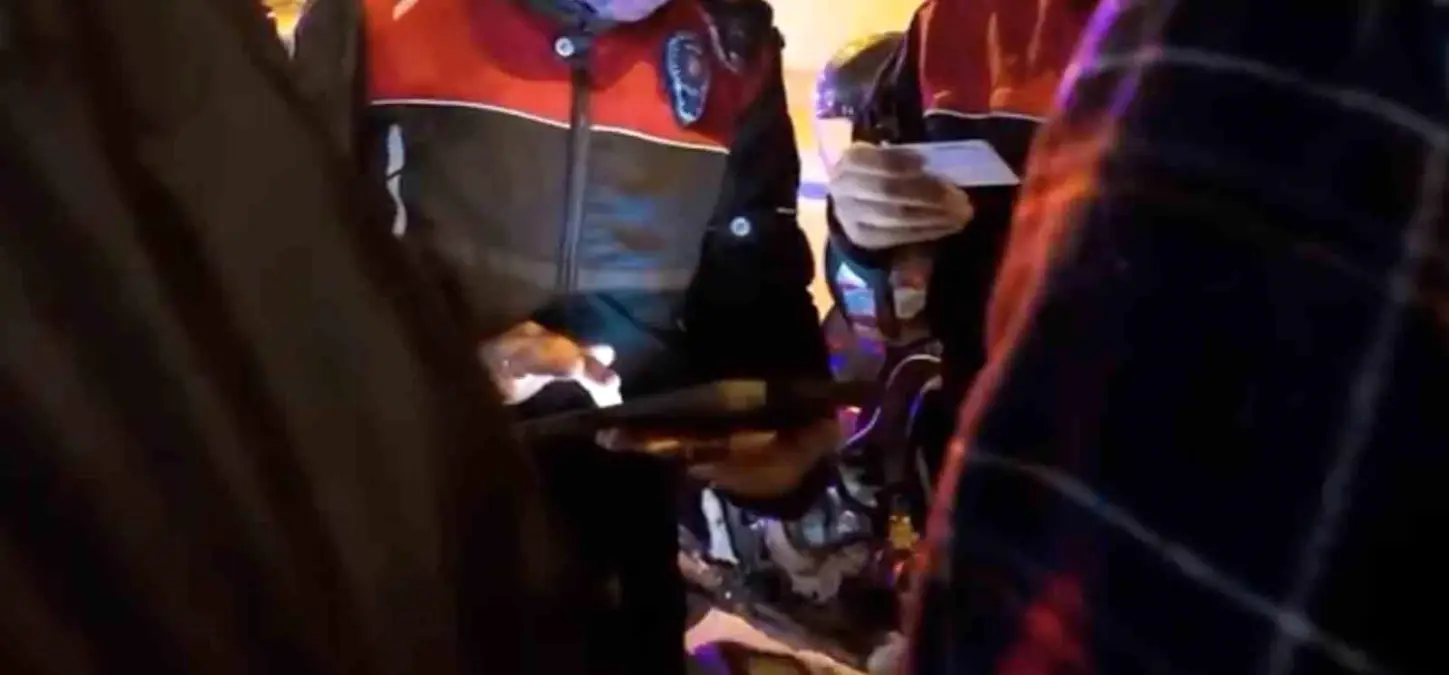 canakkalede polis denetimleri 30 sahis yakalandi narkotik ve silah ele gecirildi d8UZeDCd.jpg