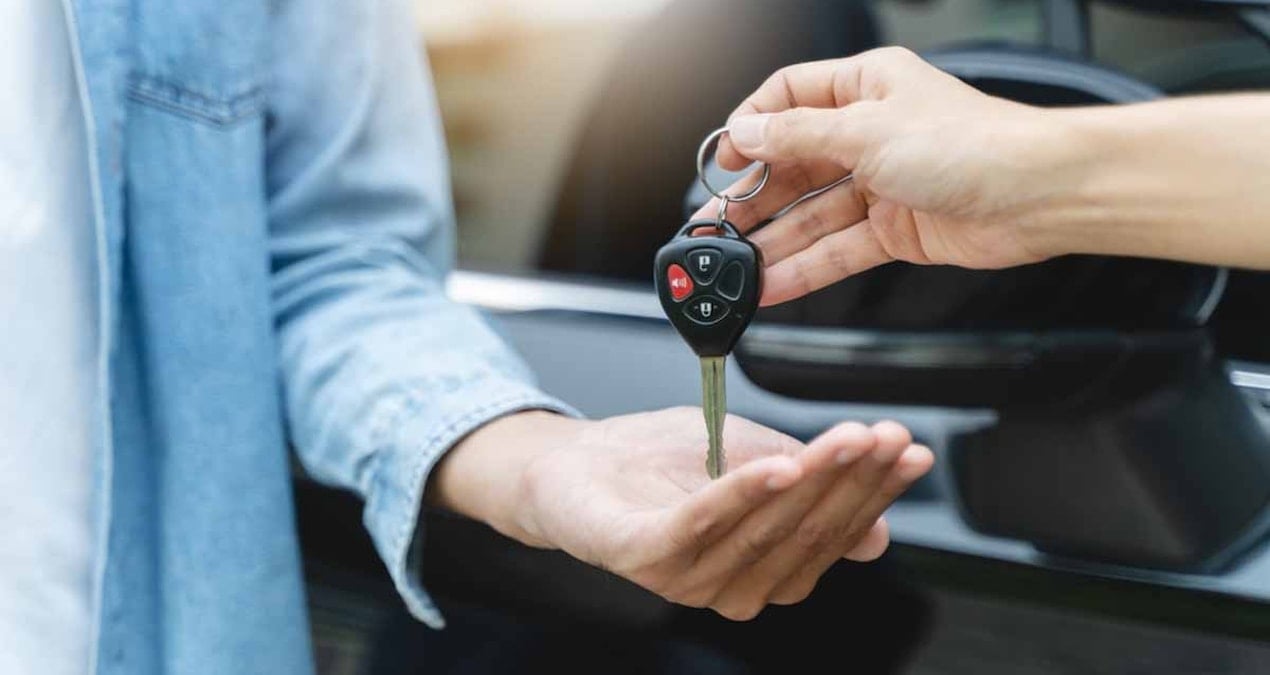 otomotiv uzmanindan altin degerinde tavsiye araba alirken soylememeniz gereken 4 cumle QJEkts8u