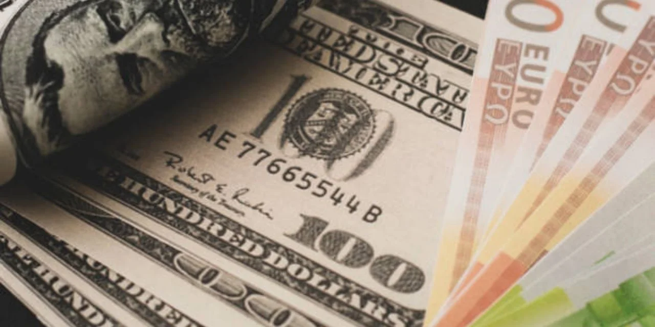 Türk Lirası Değer Kaybına Devam Ediyor: Kurlar Yeniden Zirveye Ulaştı