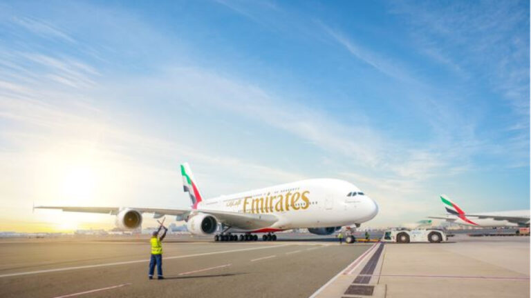 emirates-grubundan-tarihi-rekor-k-r-rvekBQMv