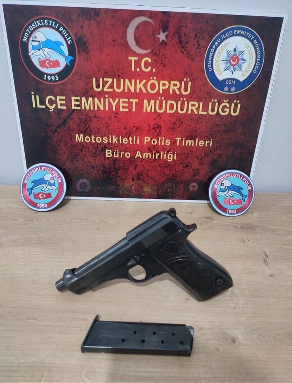 Ruhsatsız Tabancayla Yakalanan Sürücüye 240 Bin Lira Ceza
