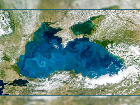 Nasa goruntuledi karadenizin burundugu turkuaz rengi istanbul bogazina kadar ulasti qBnhttvA